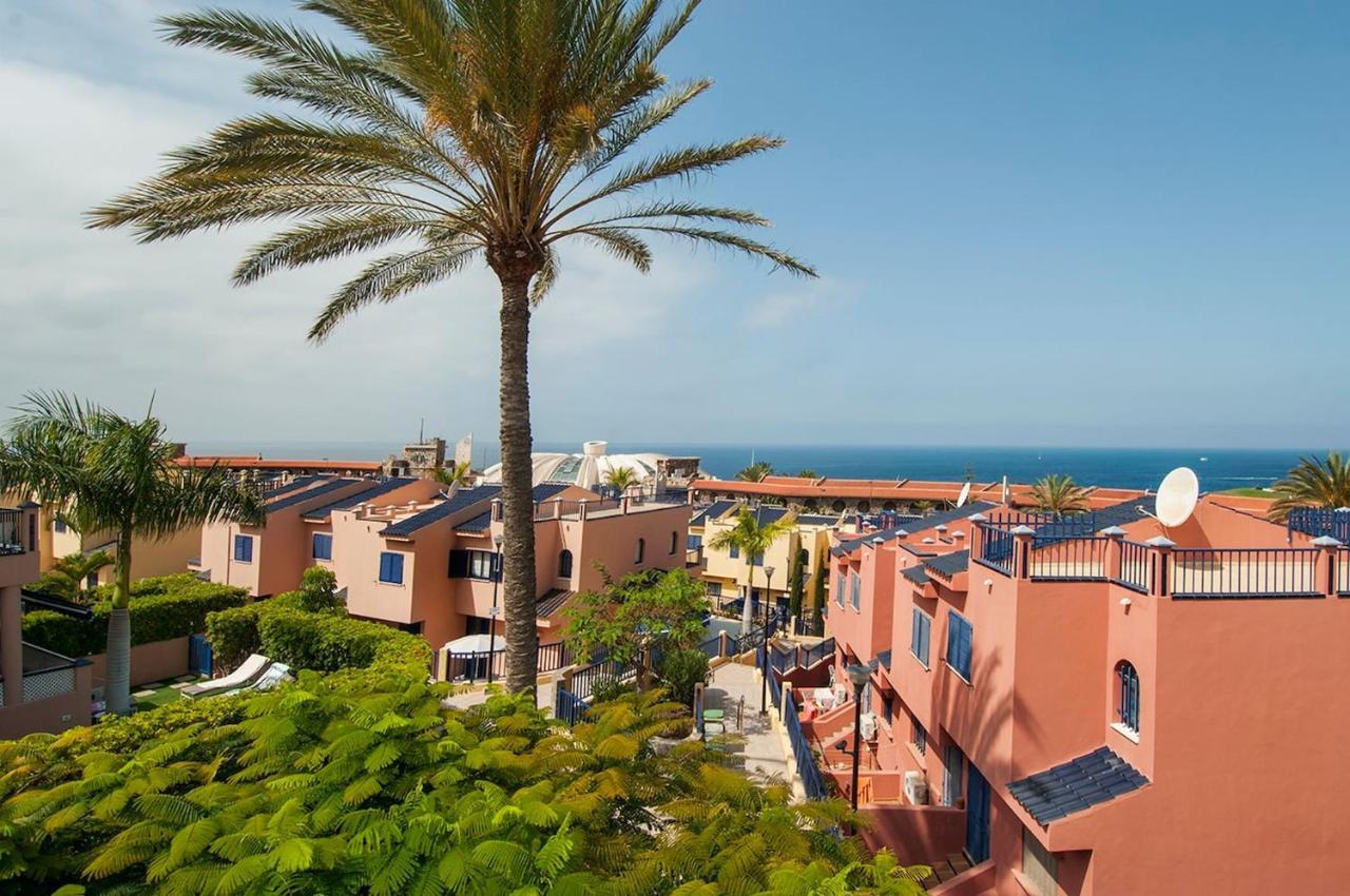 Meloneras Suites Exterior photo